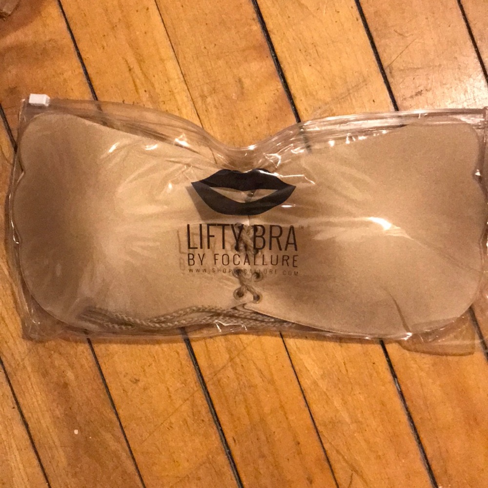 Lifty Bra by Focallure